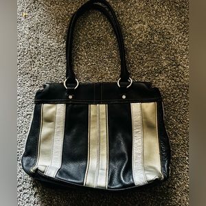 Beautiful Tignanello purse … great shape